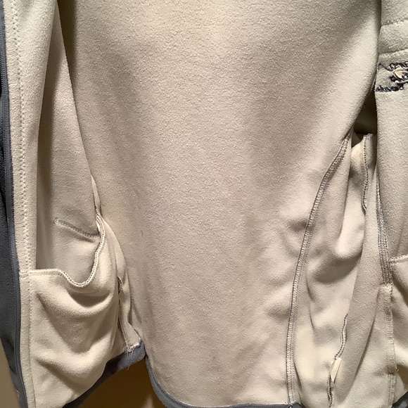 Ladies lightweight blue/gray fleece jacket - Picture 6 of 7